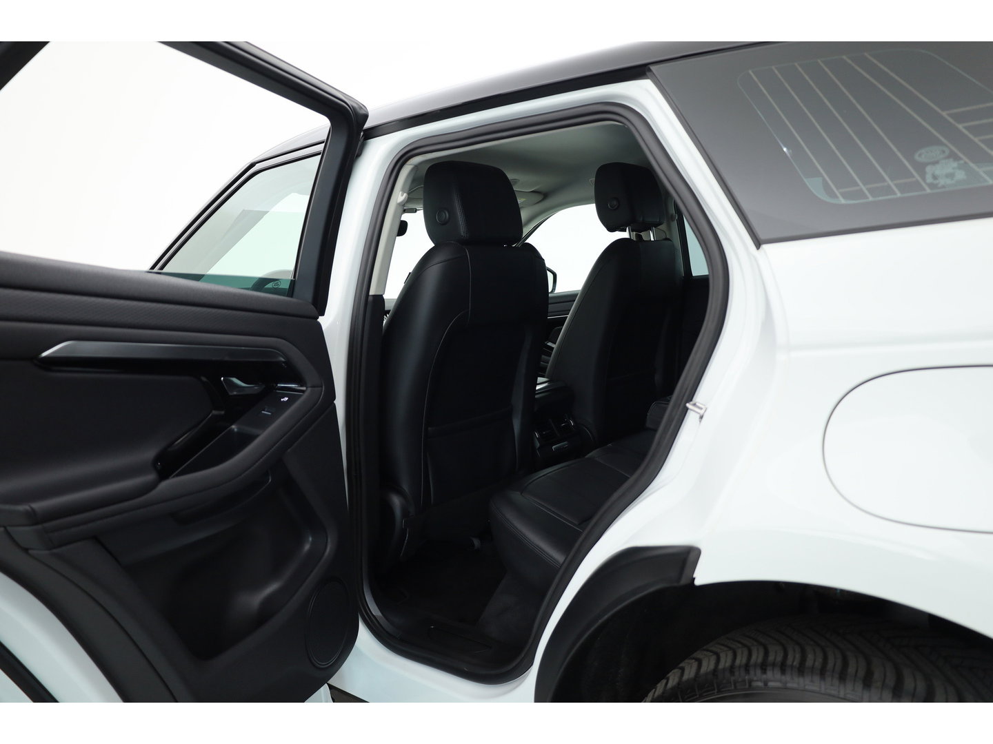 Land Rover Range Rover Evoque 1.5 P300e AWD S | Cruise Control | Memory | Leder | 360cam | Stoel- Stuurverw. | Dodehoek | Apple CarPlay