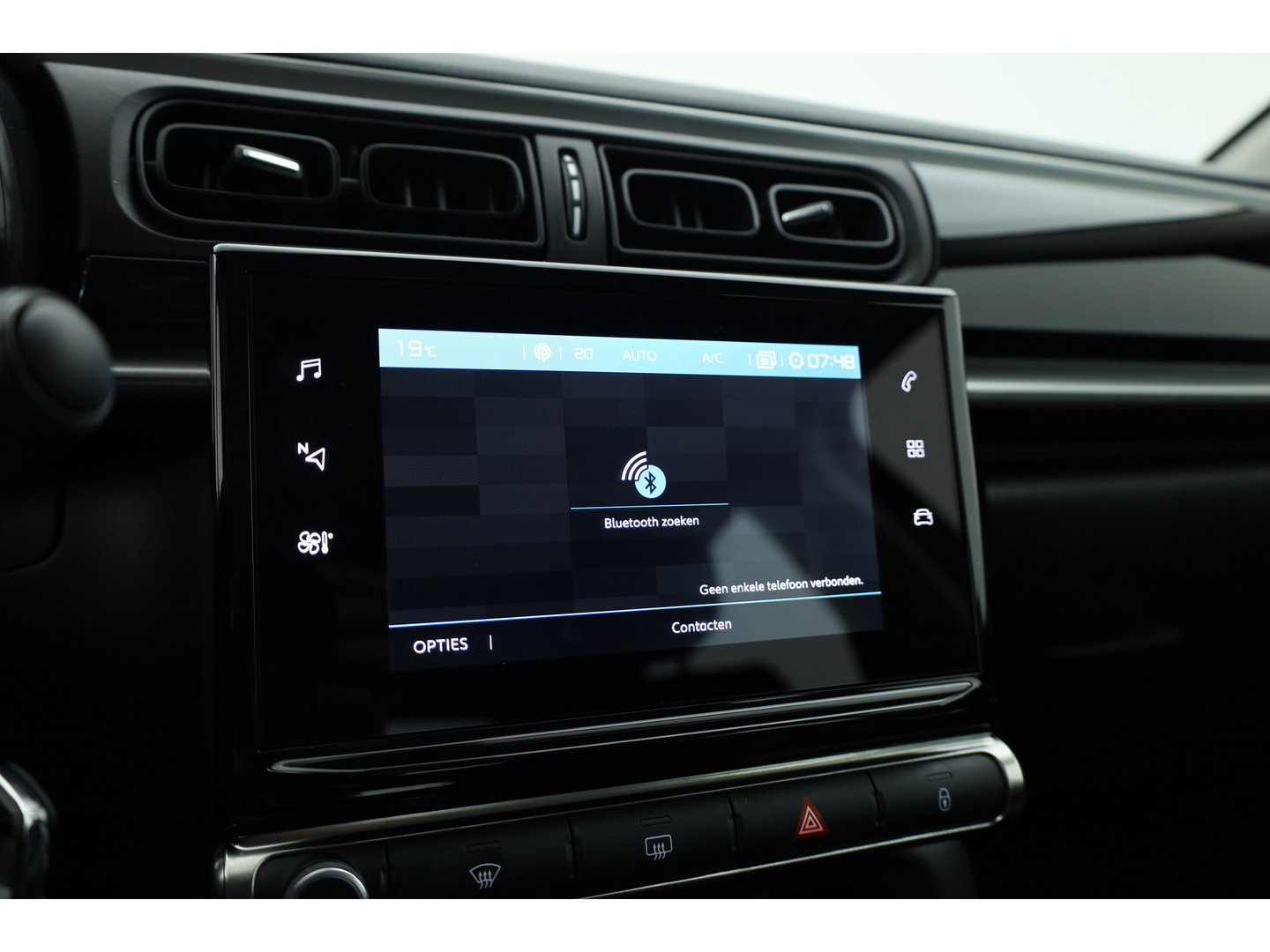 Citroën C3 1.2 PureTech Plus | Apple CarPlay | Navi | LED | Licht-/ Regensensor | DAB |