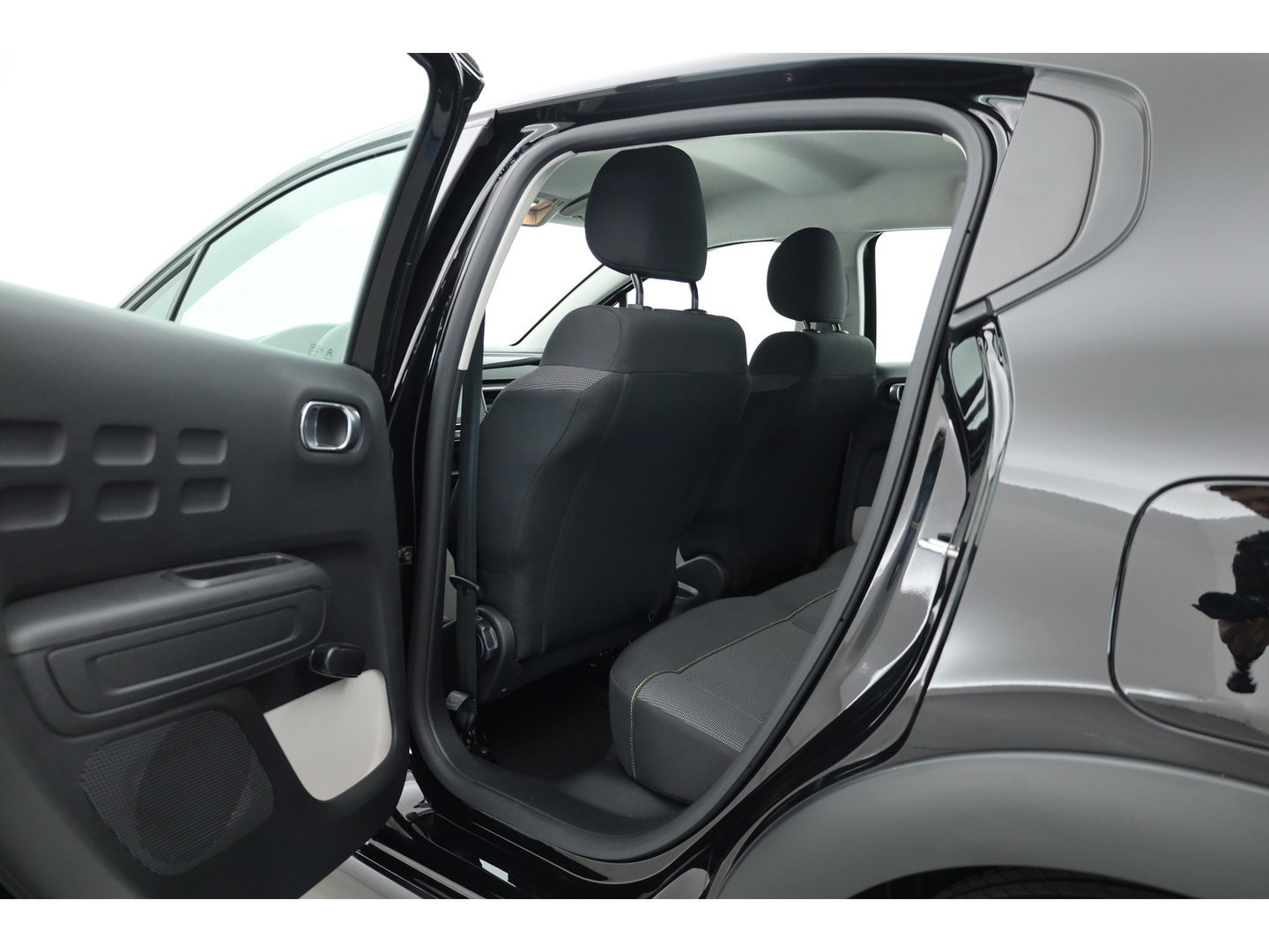 Citroën C3 1.2 PureTech Plus | Apple CarPlay | Navi | LED | Licht-/ Regensensor | DAB |