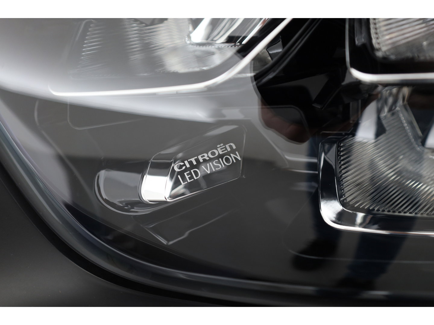 Citroën C3 1.2 PureTech Plus | Apple CarPlay | Navi | LED | Licht-/ Regensensor | DAB |