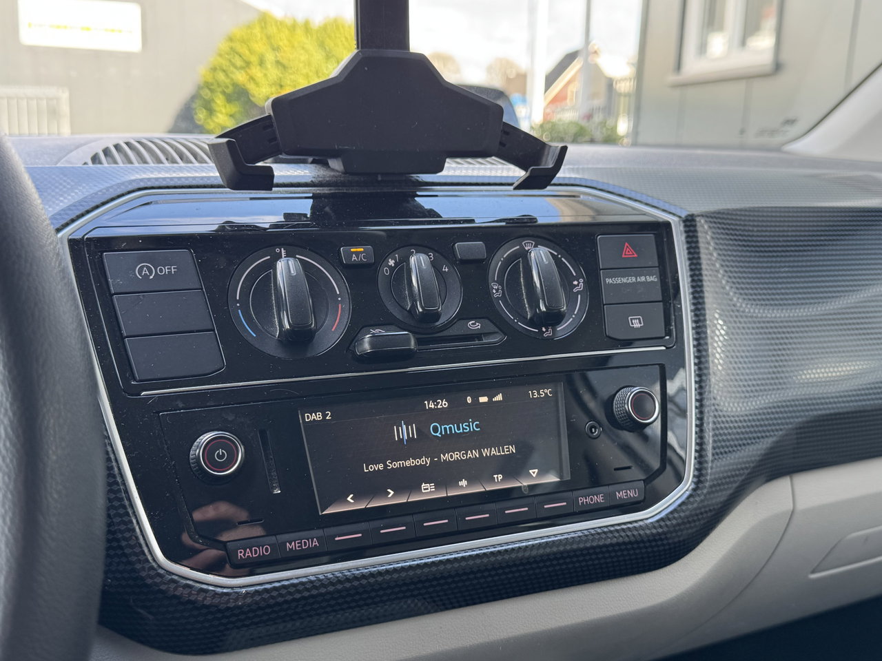 Volkswagen up!