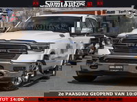 Dodge Ram Pick-Up - MEGA VOL 5.7 V8 HEMI 402 PK | LUCHTVERING | ADAPTIVE CRUISE | PANODAK | 360 CAMERA | OPEN UITLAAT KLEP | CREW CAB | DUBBELE CABINE | 5 PERSOONS | DC |