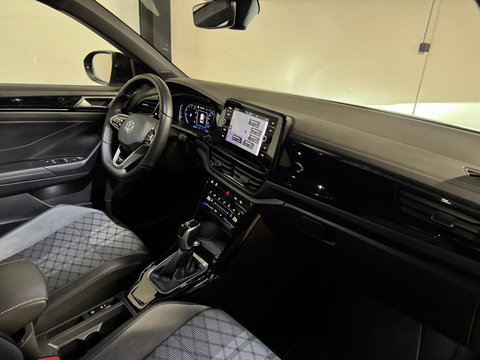 Volkswagen T-Roc 1.5 TSI R-Line PANO KEYLESS CAM