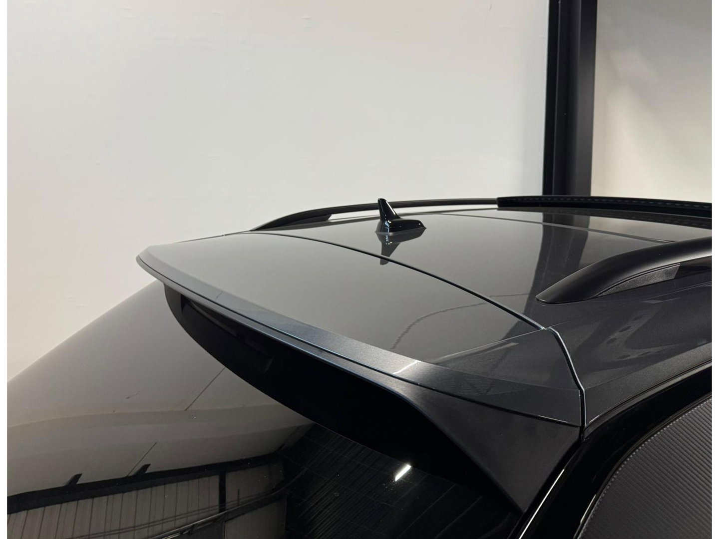 Volkswagen T-Roc 1.5 TSI R-Line PANO KEYLESS CAM