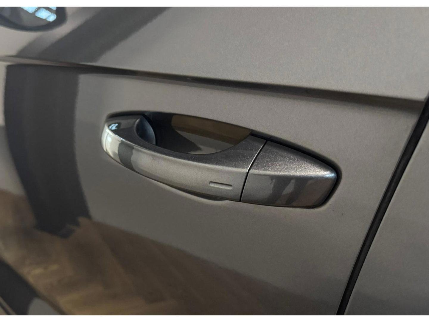 Volkswagen T-Roc 1.5 TSI R-Line PANO KEYLESS CAM