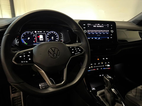 Volkswagen T-Roc 1.5 TSI R-Line PANO KEYLESS CAM