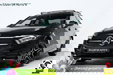 Mercedes-Benz A-Klasse - 250 e AMG 218 PK | Panoramadak | CarPlay | Sfeerverlichting | Widescreen | Stoelverwarming | Cruise | Led |