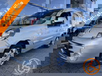 Renault Kangoo - 3+1 Rolstoelauto 1.6-16V Expression (Zeer nette 3+1 Rolstoelauto met knielsysteem!)