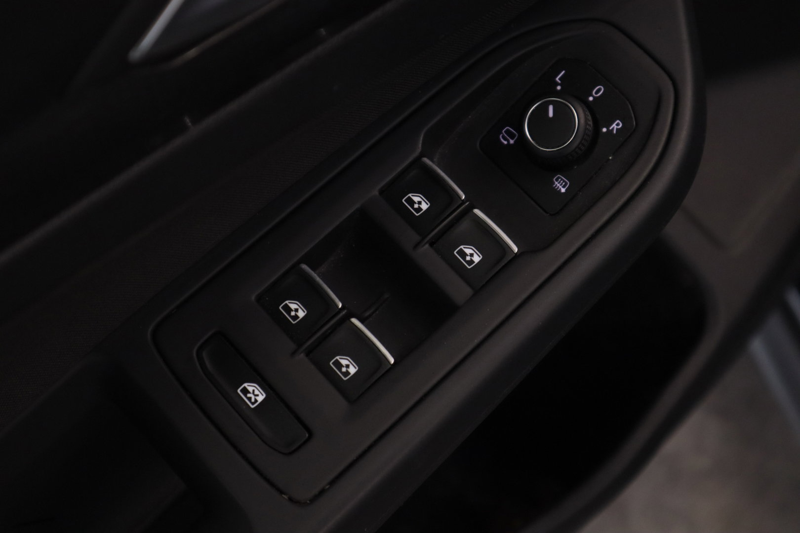 Volkswagen Golf 2.0 TSI GTI Clubsport Panoramadak Harman&Kardon Head-Up 24 Maanden garantie* (Vraag naar de voorwaarden)