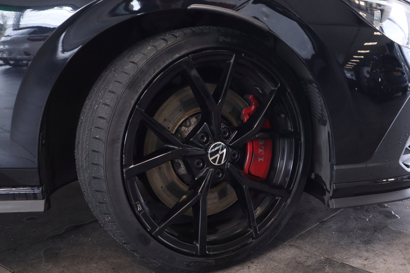 Volkswagen Golf 2.0 TSI GTI Clubsport Panoramadak Harman&Kardon Head-Up 24 Maanden garantie* (Vraag naar de voorwaarden)