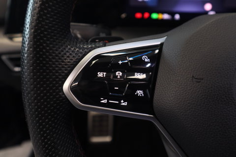 Volkswagen Golf 2.0 TSI GTI Clubsport Panoramadak Harman&Kardon Head-Up 24 Maanden garantie* (Vraag naar de voorwaarden)