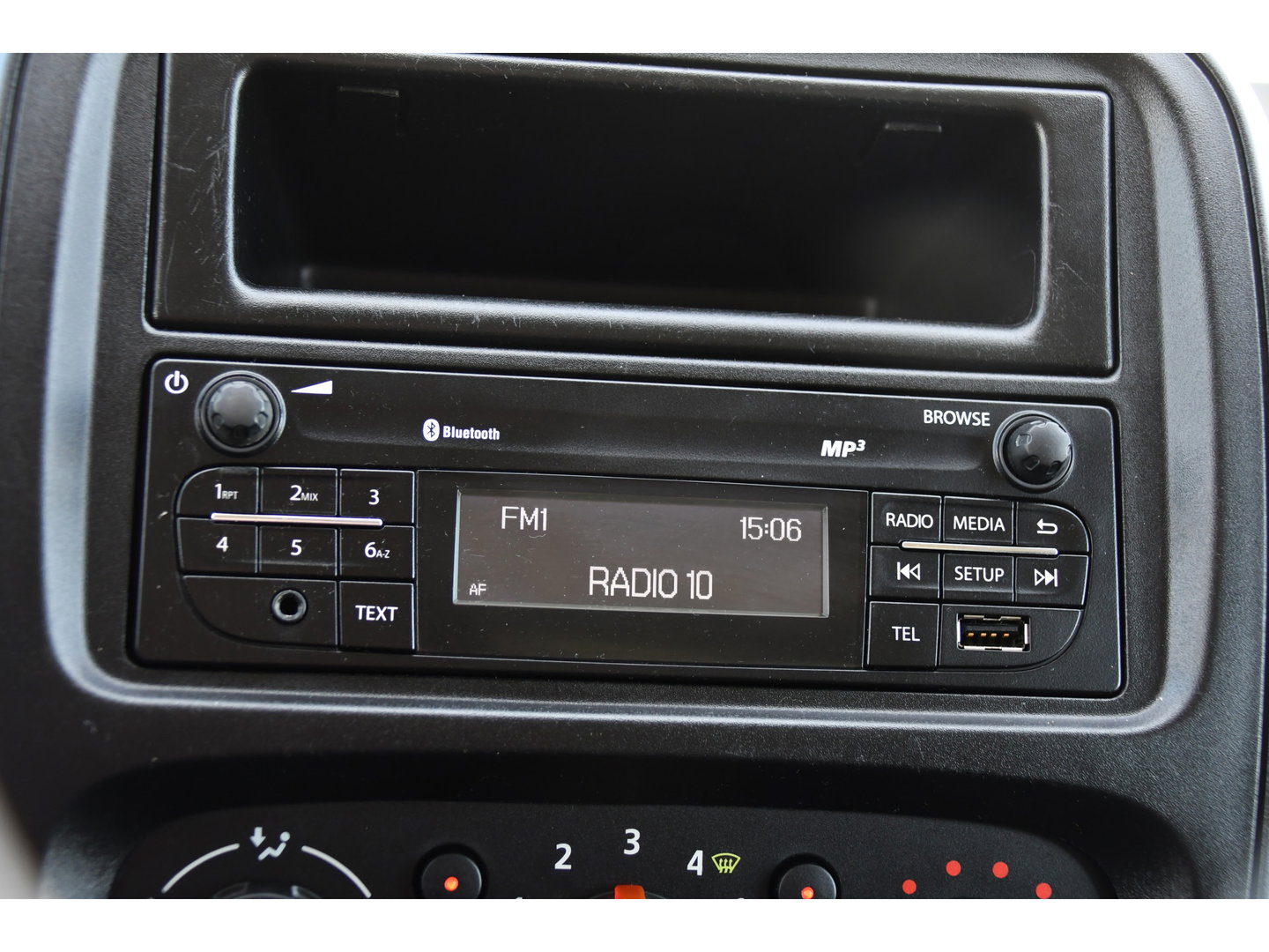 Nissan NV300 1.6 dCi 125 L2H1 Acenta Cruise, Sensoren, Airco, Trekhaak, 125pk, Radio, Imperiaal, Uniek!