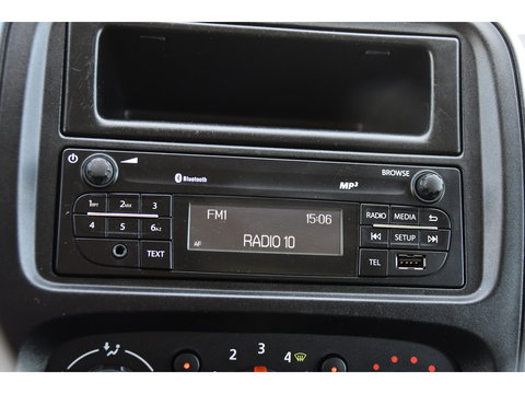 Nissan NV300 1.6 dCi 125 L2H1 Acenta Cruise, Sensoren, Airco, Trekhaak, 125pk, Radio, Imperiaal, Uniek!