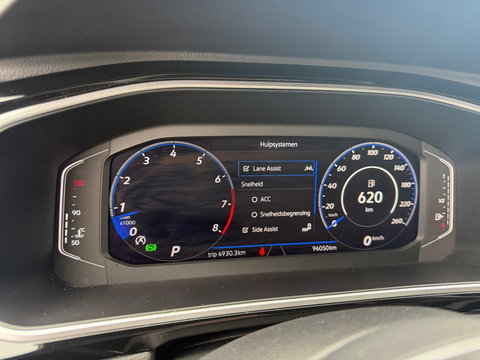 Volkswagen T-Roc 1.5 TSI R-Line 150PK Carplay|ACC|Canera|DSG|keyless