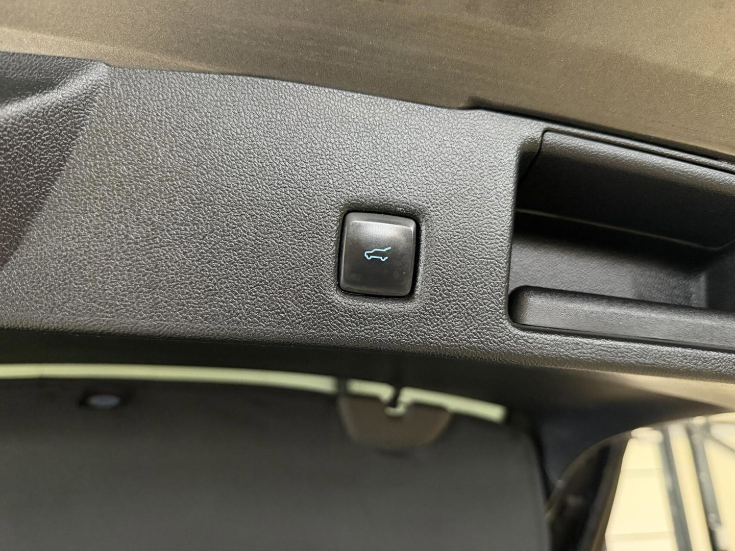 Ford Kuga 2.5 PHEV ST-Line X Virtual B&O Head-up Camera VOL!