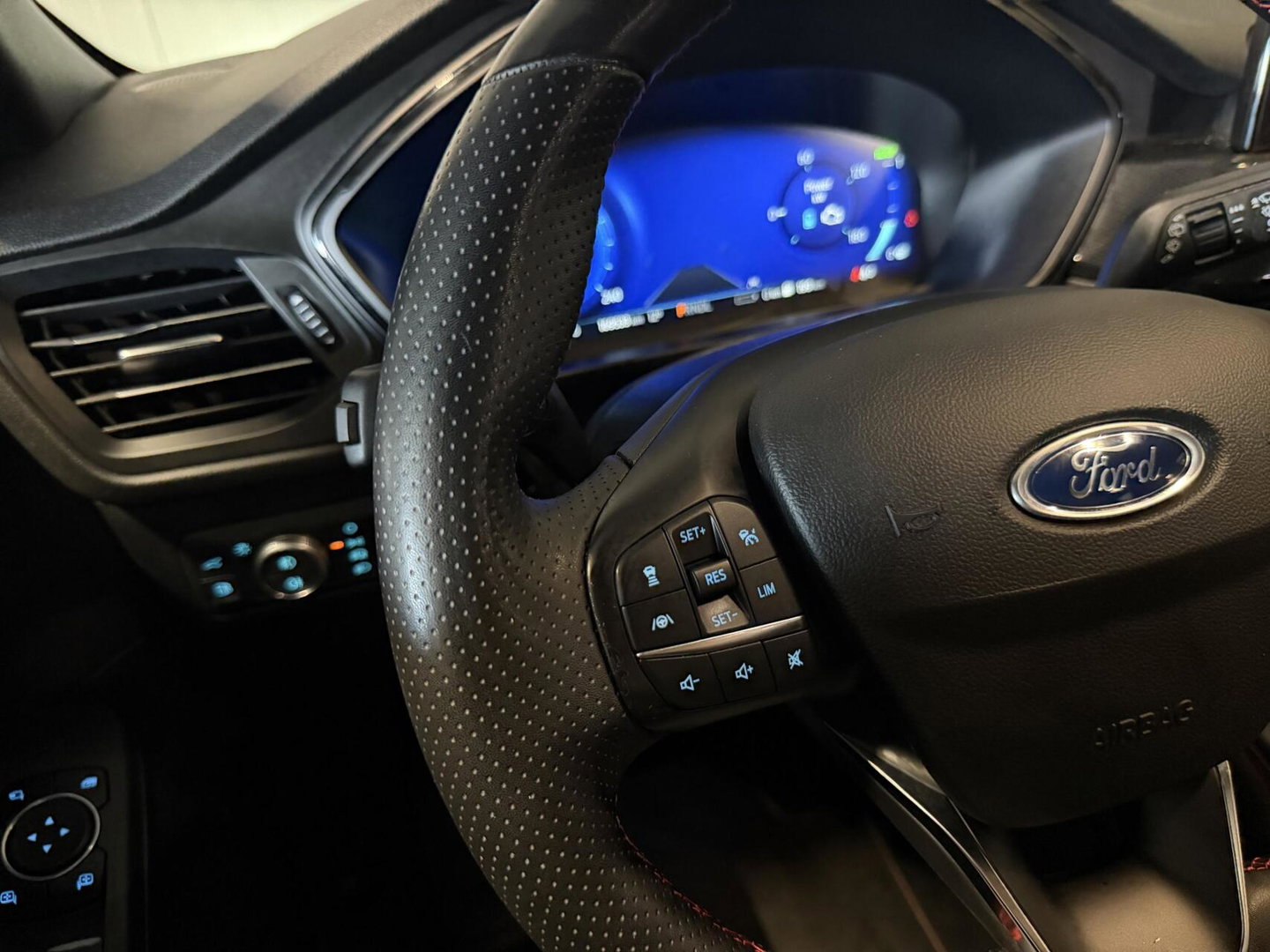 Ford Kuga 2.5 PHEV ST-Line X Virtual B&O Head-up Camera VOL!