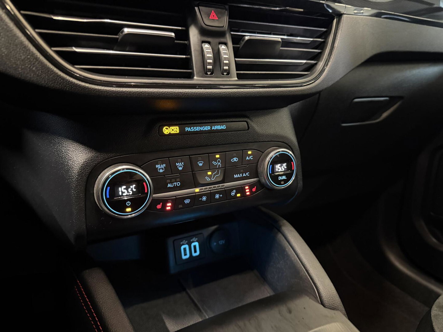 Ford Kuga 2.5 PHEV ST-Line X Virtual B&O Head-up Camera VOL!