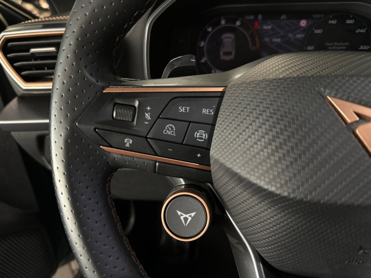 CUPRA Leon Sportstourer 1.5 TSI e-Hybrid VZ Extreme Pano|VOL