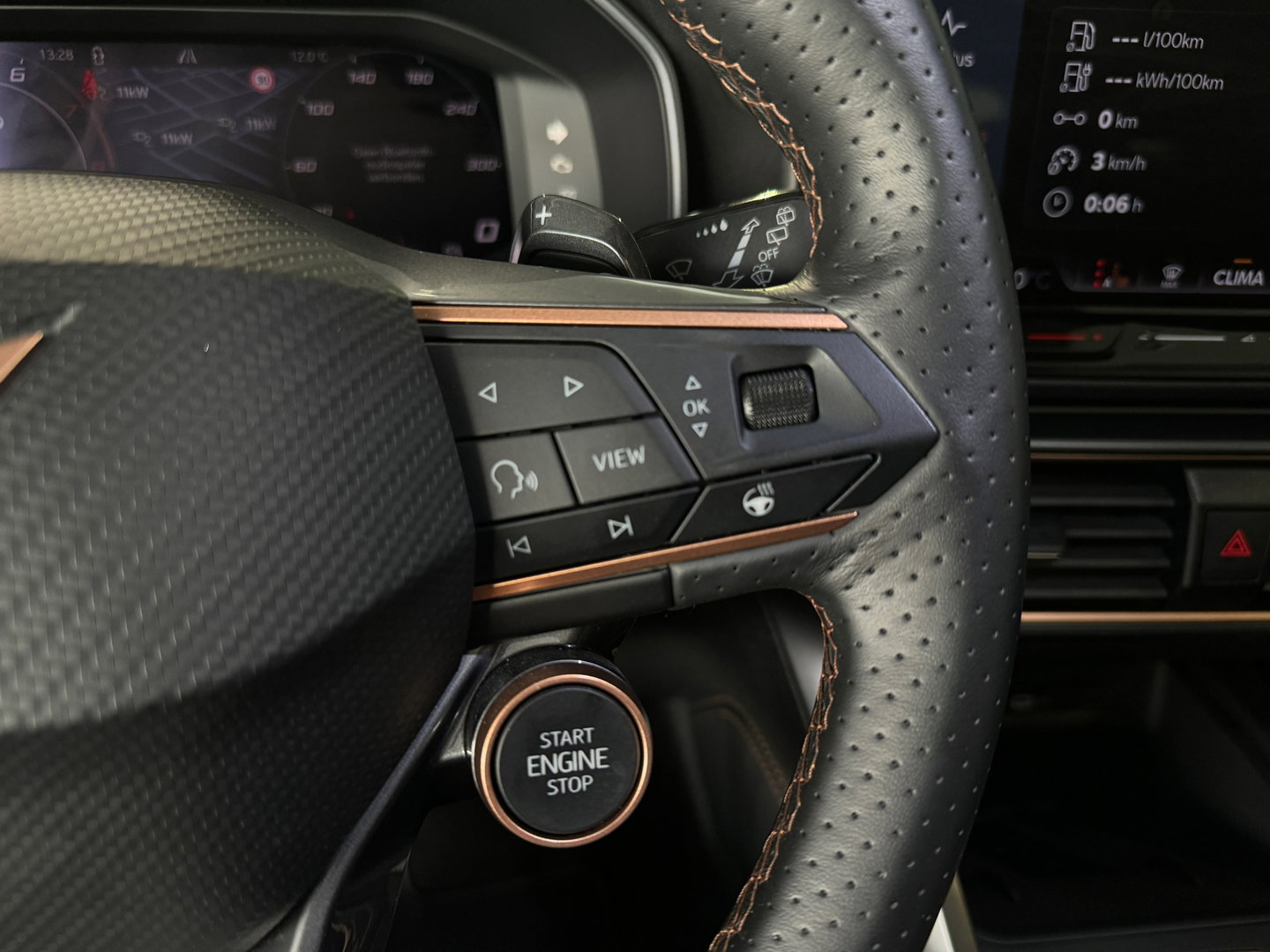 CUPRA Leon Sportstourer 1.5 TSI e-Hybrid VZ Extreme Pano|VOL