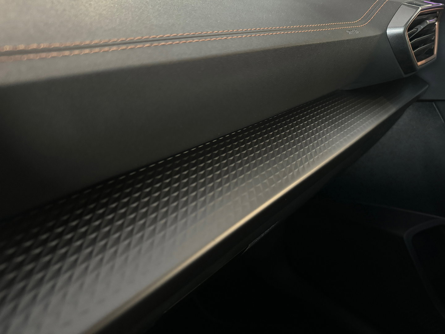 CUPRA Leon Sportstourer 1.5 TSI e-Hybrid VZ Extreme Pano|VOL