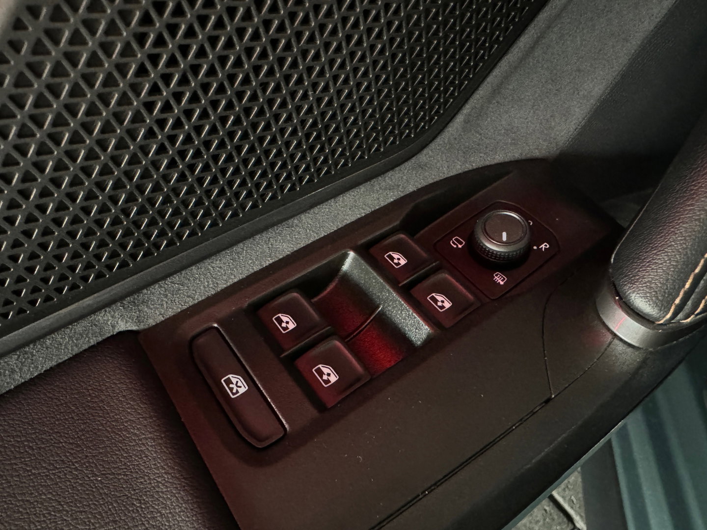 CUPRA Leon Sportstourer 1.5 TSI e-Hybrid VZ Extreme Pano|VOL