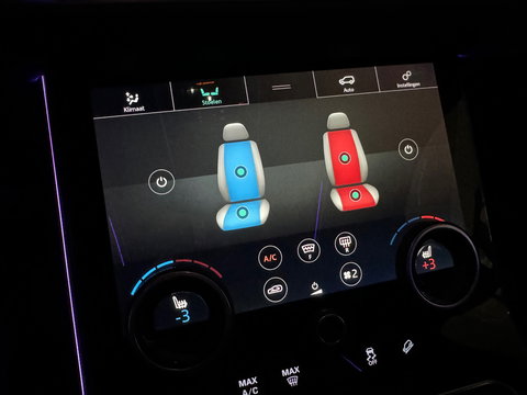 Land Rover Range Rover Velar 2.0 P250 Turbo AWD R-Dynamic SE