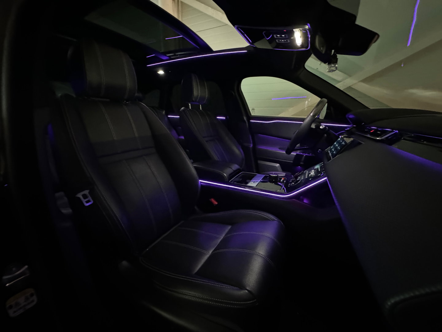 Land Rover Range Rover Velar 2.0 P250 Turbo AWD R-Dynamic SE