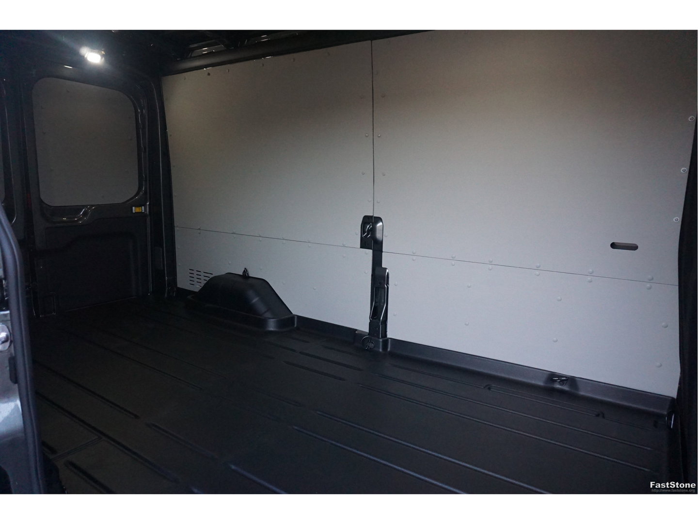 Ford Transit 350L L3H2 Limited AUT-10 RWD 165PK BPM VRIJ 3.5T TrekhaakNavi, Adap. Cruise, 360° Cam!! NR. A196