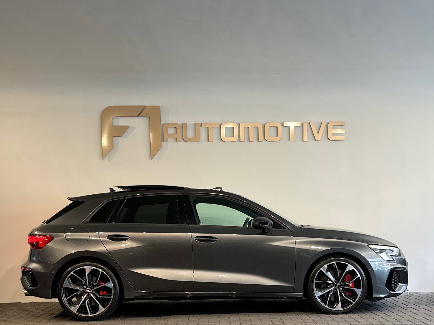 Audi S3 Sportback 2.0 TFSI quattro Pano|RS Seat|Sfeer|Matrix