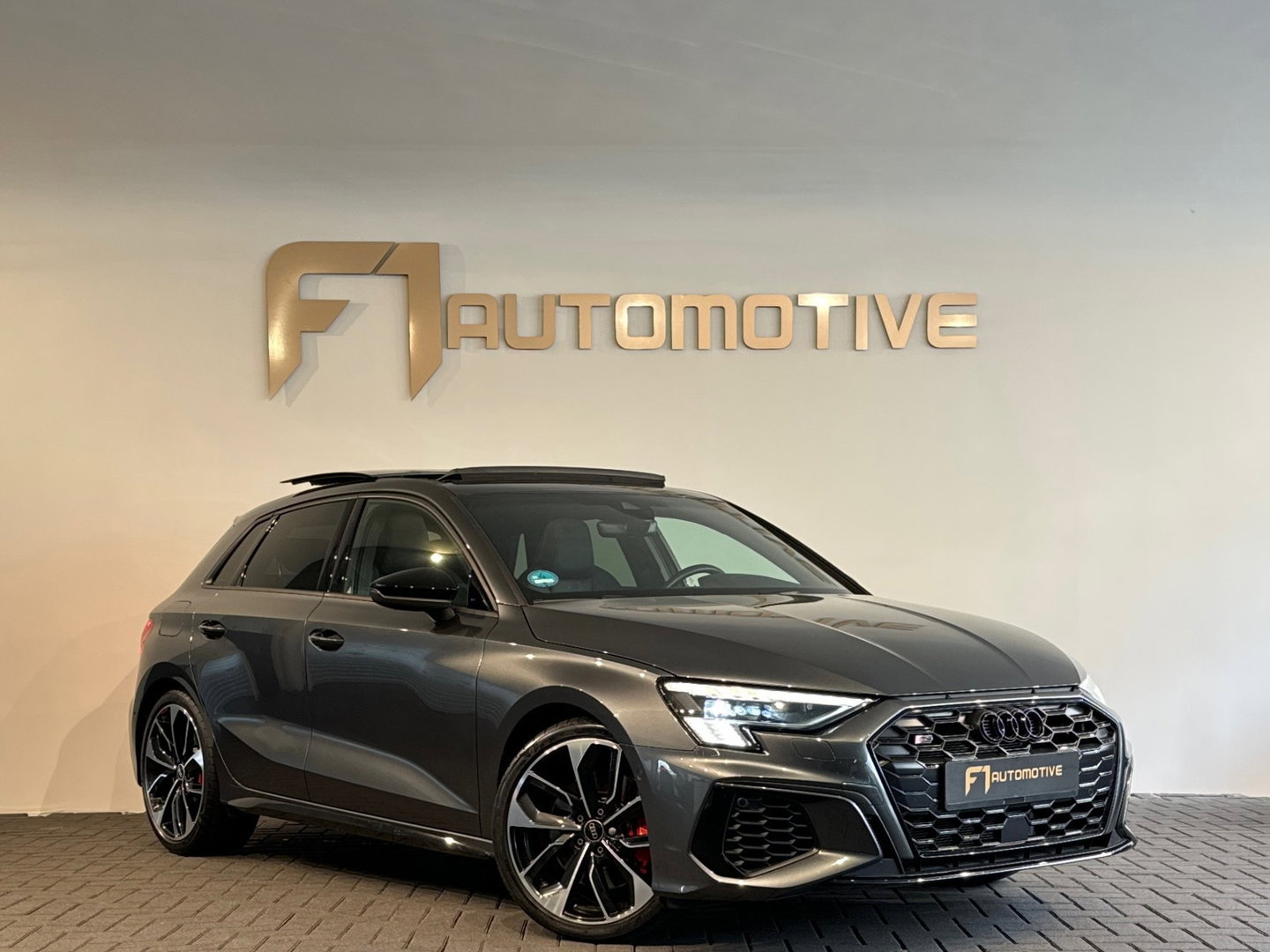 Audi S3 Sportback 2.0 TFSI quattro Pano|RS Seat|Sfeer|Matrix