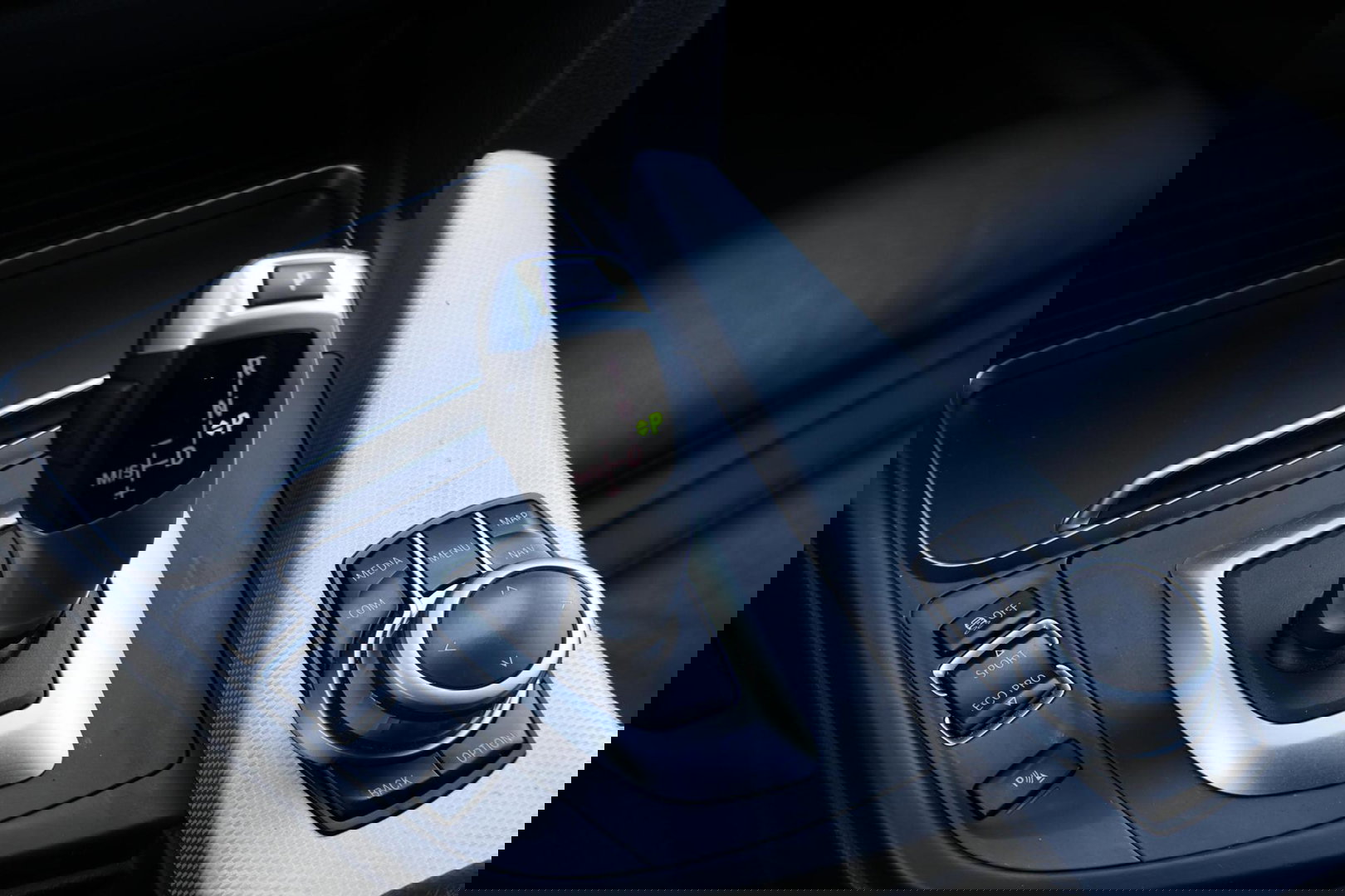 BMW 3 Serie Touring 320i M-Sport Edition / Leder / Cruise Control / Elek. Trekhaak / Stoelverwarming