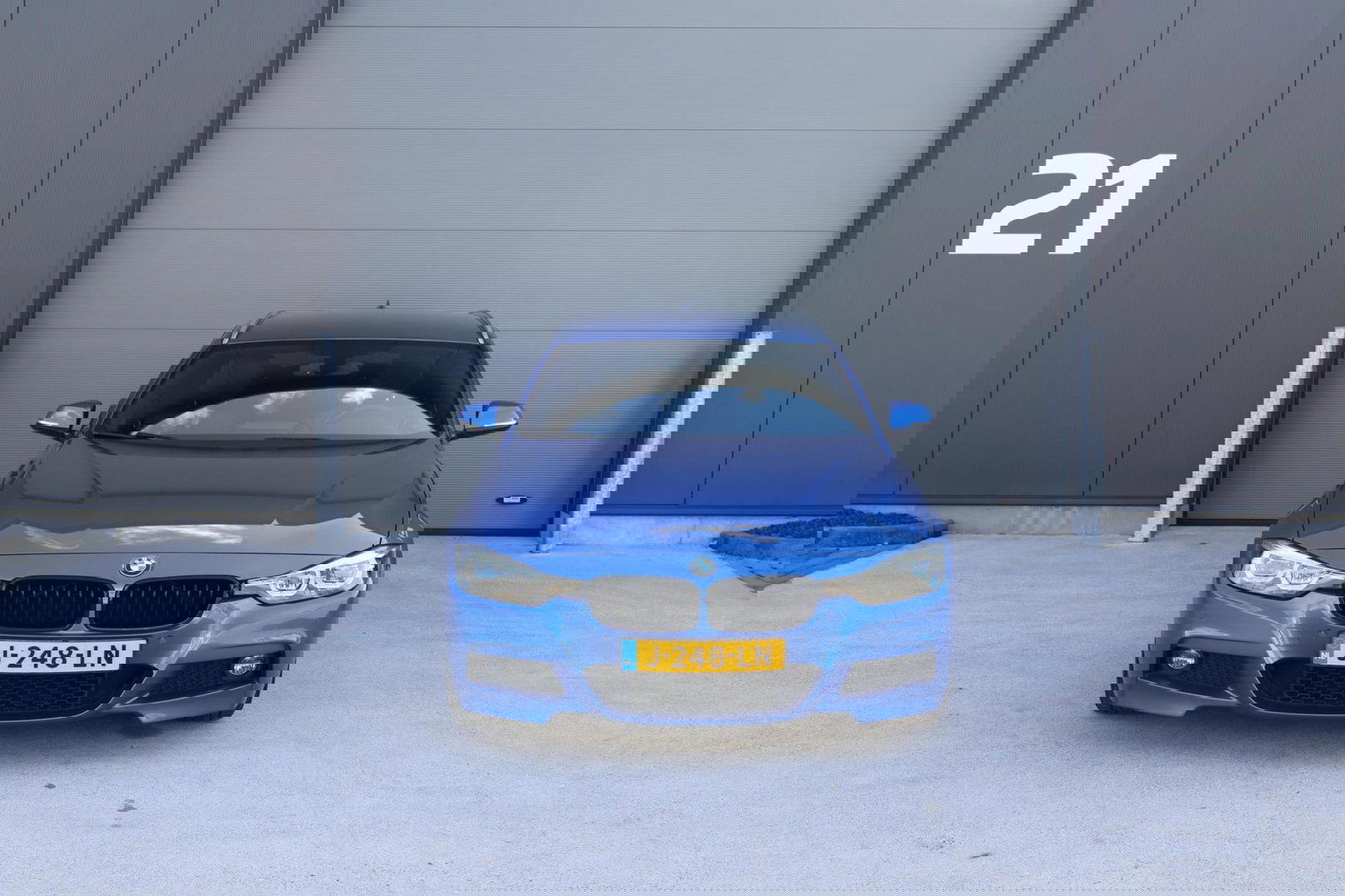 BMW 3 Serie Touring 320i M-Sport Edition / Leder / Cruise Control / Elek. Trekhaak / Stoelverwarming