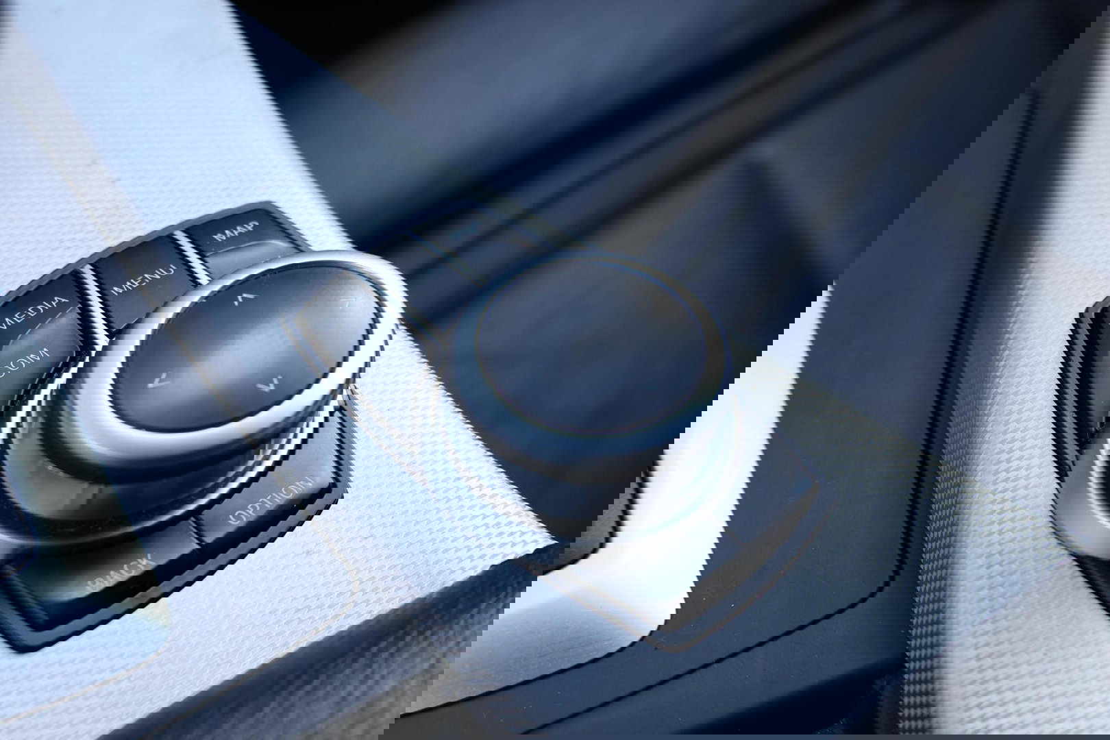 BMW 3 Serie Touring 320i M-Sport Edition / Leder / Cruise Control / Elek. Trekhaak / Stoelverwarming