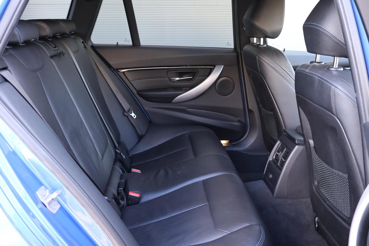 BMW 3 Serie Touring 320i M-Sport Edition / Leder / Cruise Control / Elek. Trekhaak / Stoelverwarming