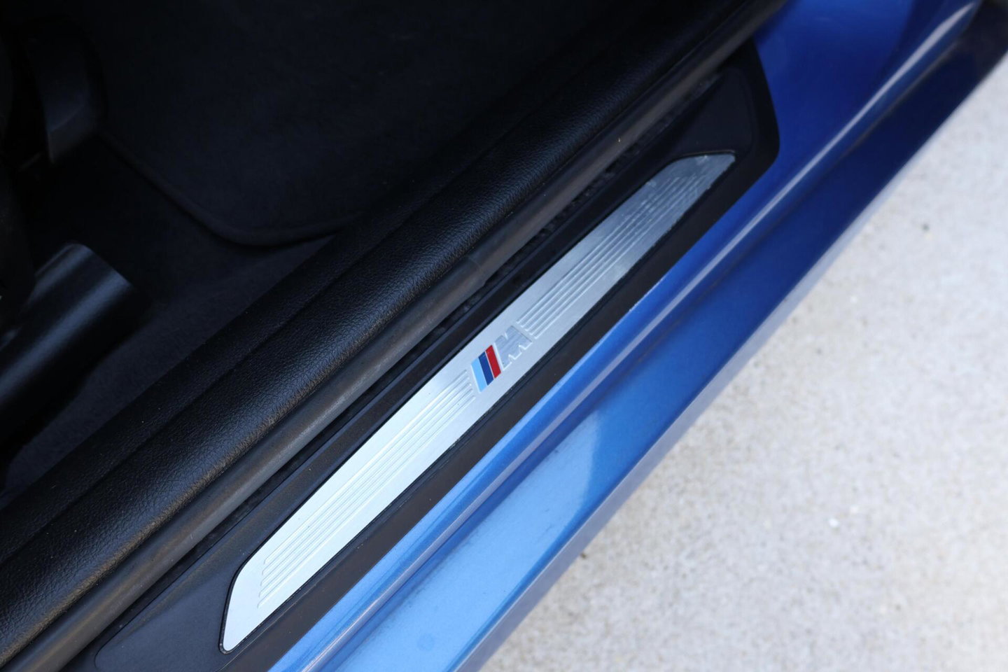 BMW 3 Serie Touring 320i M-Sport Edition / Leder / Cruise Control / Elek. Trekhaak / Stoelverwarming