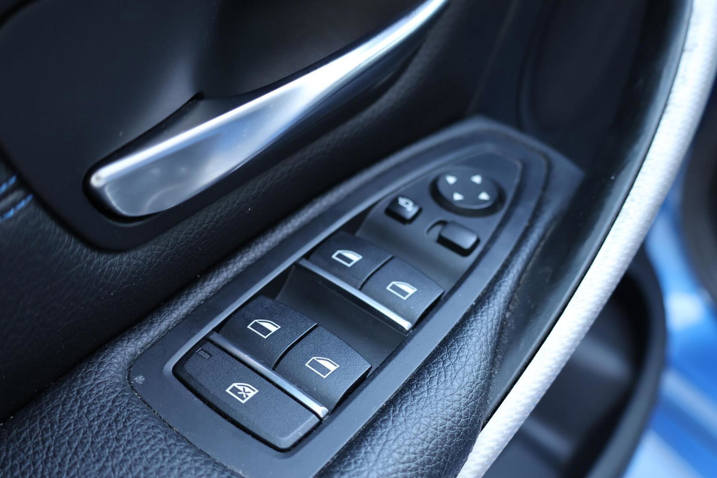 BMW 3 Serie Touring 320i M-Sport Edition / Leder / Cruise Control / Elek. Trekhaak / Stoelverwarming