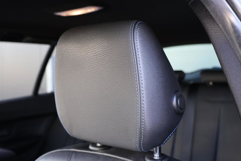 BMW 3 Serie Touring 320i M-Sport Edition / Leder / Cruise Control / Elek. Trekhaak / Stoelverwarming