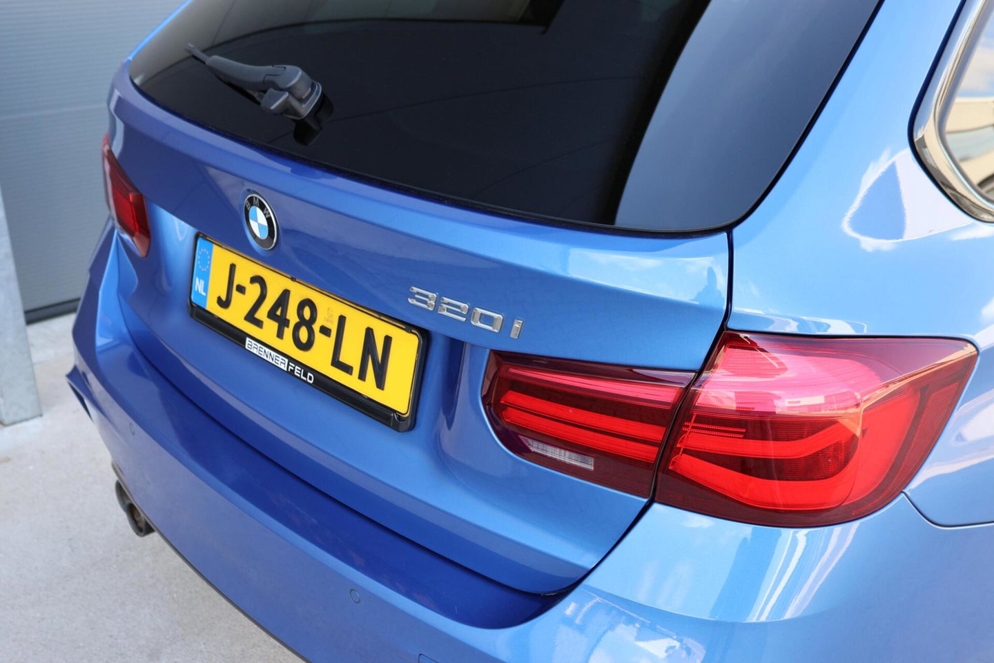 BMW 3 Serie Touring 320i M-Sport Edition / Leder / Cruise Control / Elek. Trekhaak / Stoelverwarming