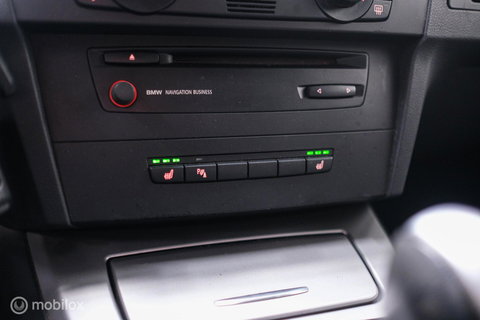 BMW 3-serie 330i Executive 258 pk | Xenon | Leder | Navigatie | Automaat | PDC | e90 | youngtimer |