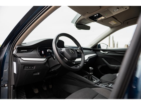 Škoda Octavia Combi 1.0 TSI Ambition | TREKHAAK | CAMERA | APPLE CAR PLAY | LED | CRUISE | DAB