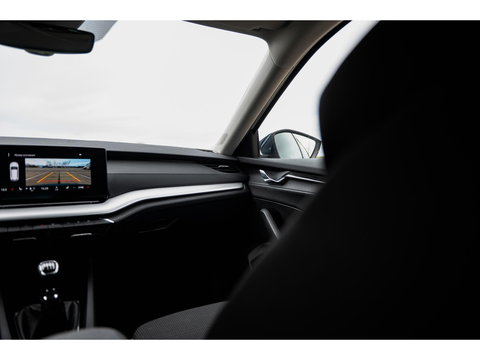 Škoda Octavia Combi 1.0 TSI Ambition | TREKHAAK | CAMERA | APPLE CAR PLAY | LED | CRUISE | DAB