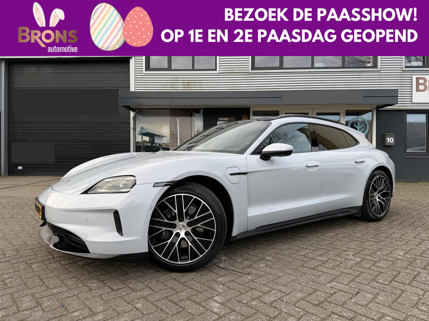 Porsche Taycan Sport Turismo Black Edition 105 kWh Pano l Massage l bijrijders scherm