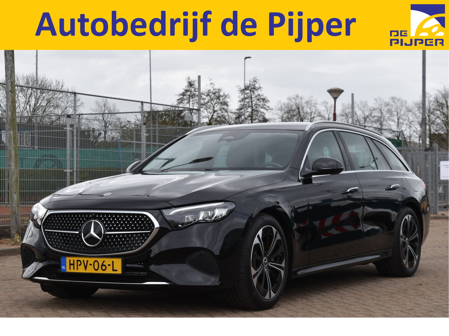 Mercedes-Benz E-Klasse Estate 300e Luxury Winterpakket Plug-In 313 pk | Elekt.trekhaak | Keyless | Widescreen | Standkachel | DAB | Stuur- & stoelverwarming | Full LED