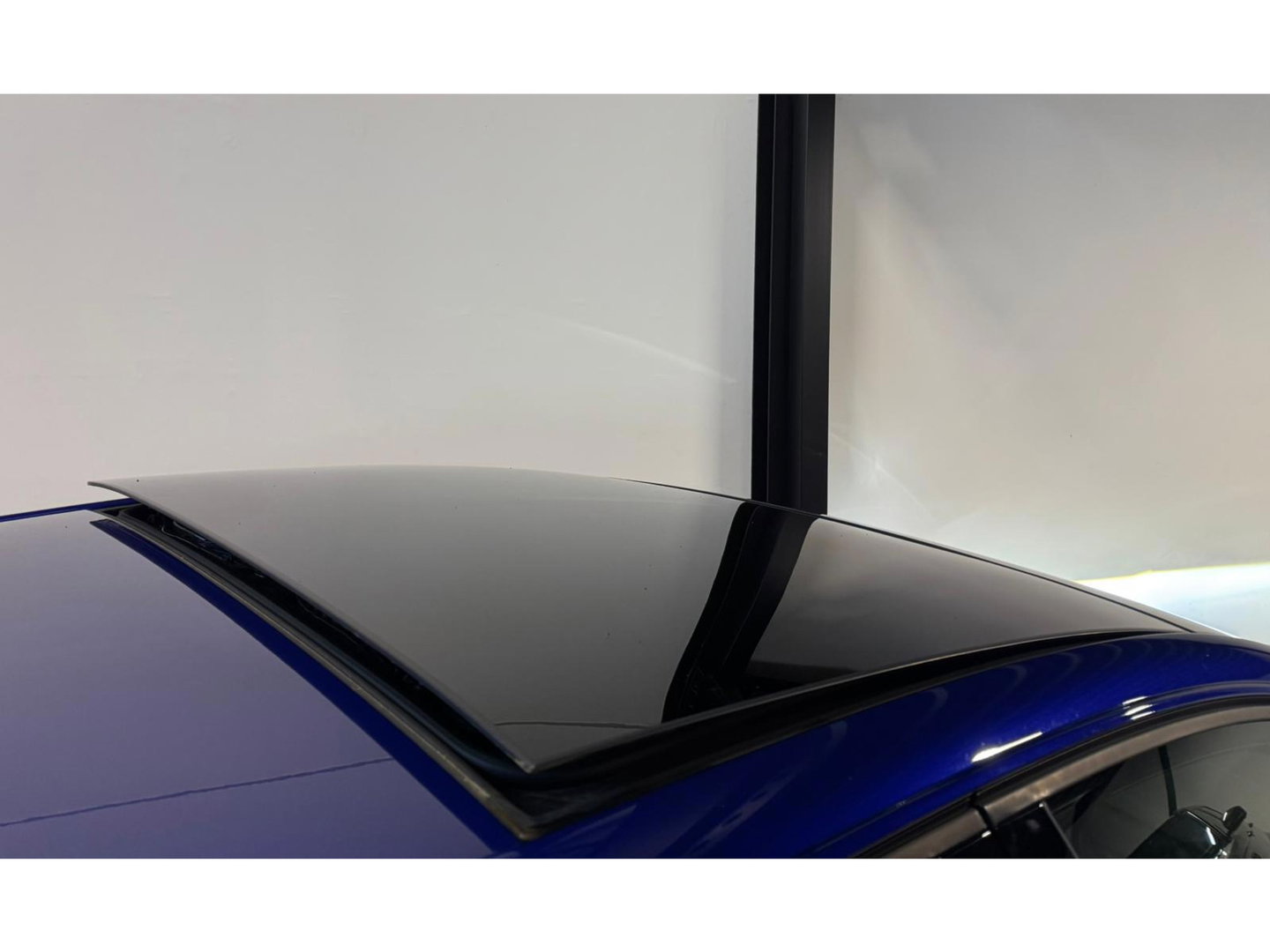 Volkswagen Golf 2.0 TSI R-Line Business PANO KEYLESS CAM