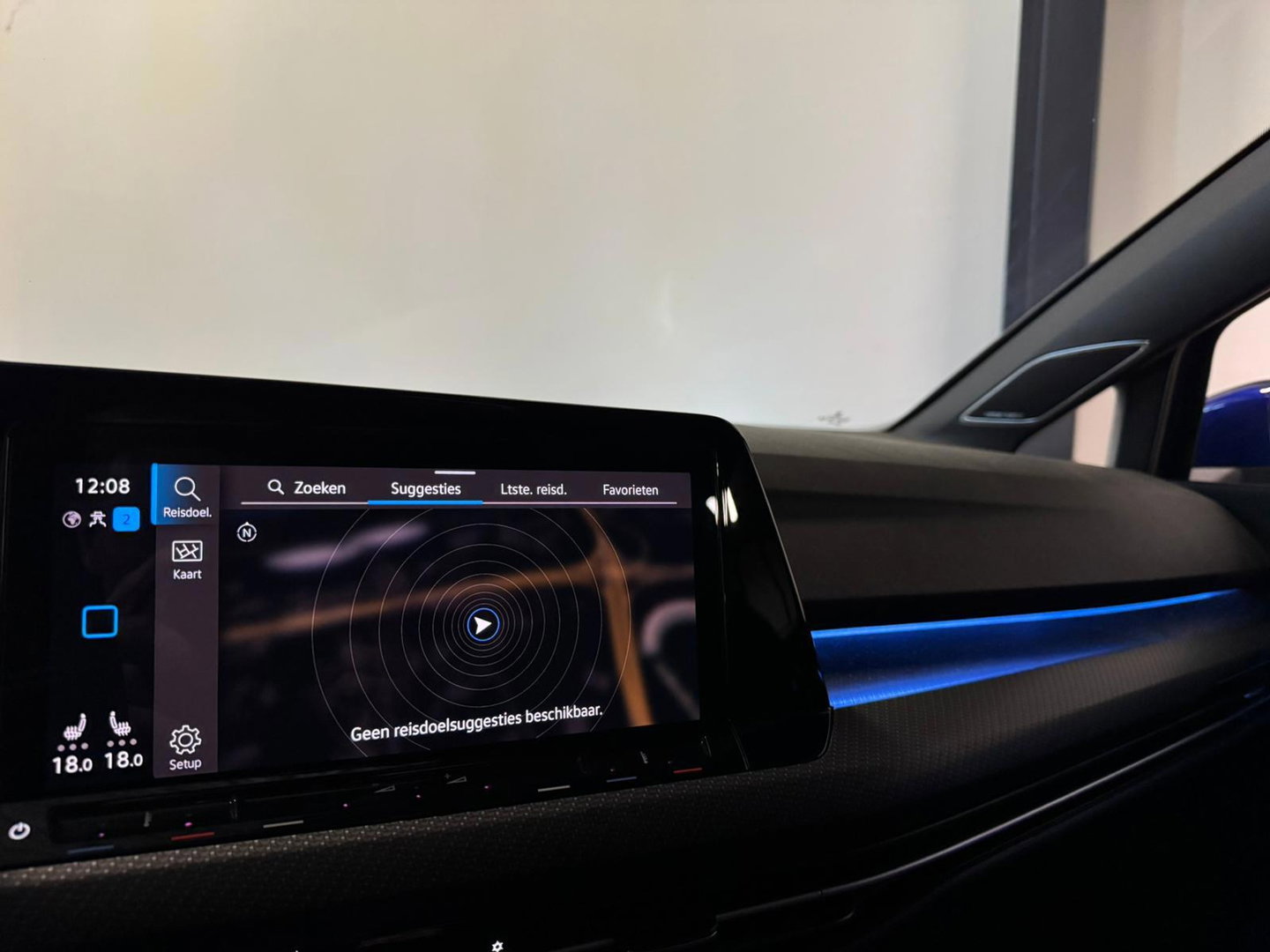 Volkswagen Golf 2.0 TSI R-Line Business PANO KEYLESS CAM