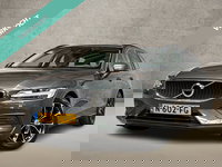 Volvo V60 - 2.0 B3 Inscription 163Pk Automaat (APPLE CARPLAY, LEDER, STUUR/STOELVERWARMING, CAMERA, TREKHAAK, SPORTSTOELEN, KEYLESS, ADAPTIVE CRUISE, NIEUWSTAAT)