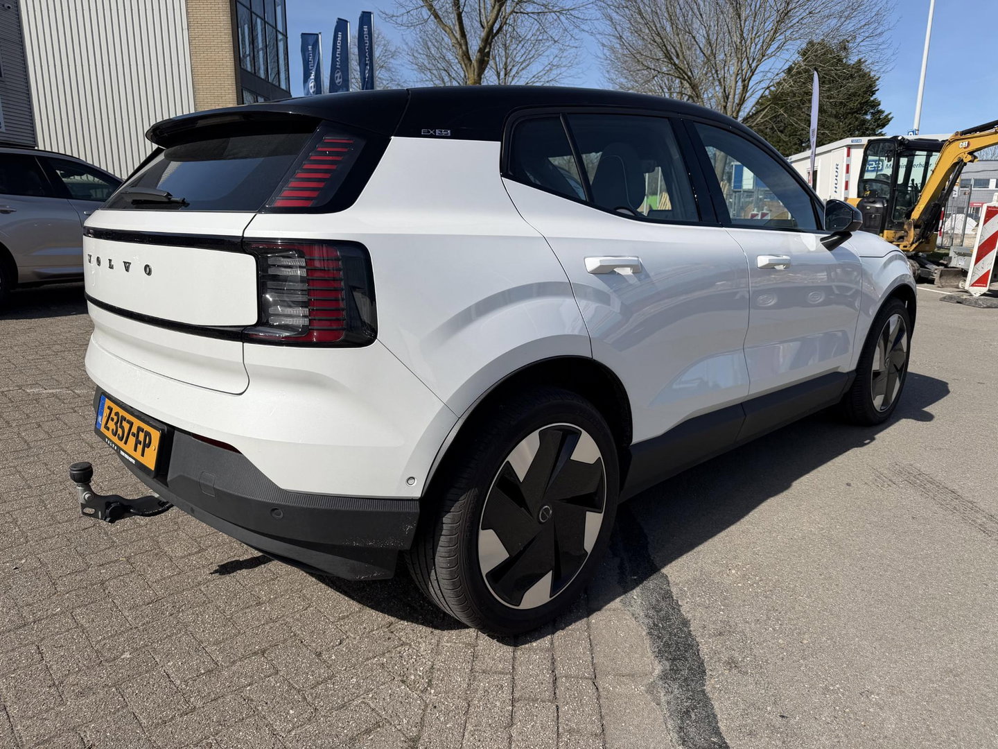 Volvo EX30 Twin Motor Performance Ultra 69 kWh trekhaak