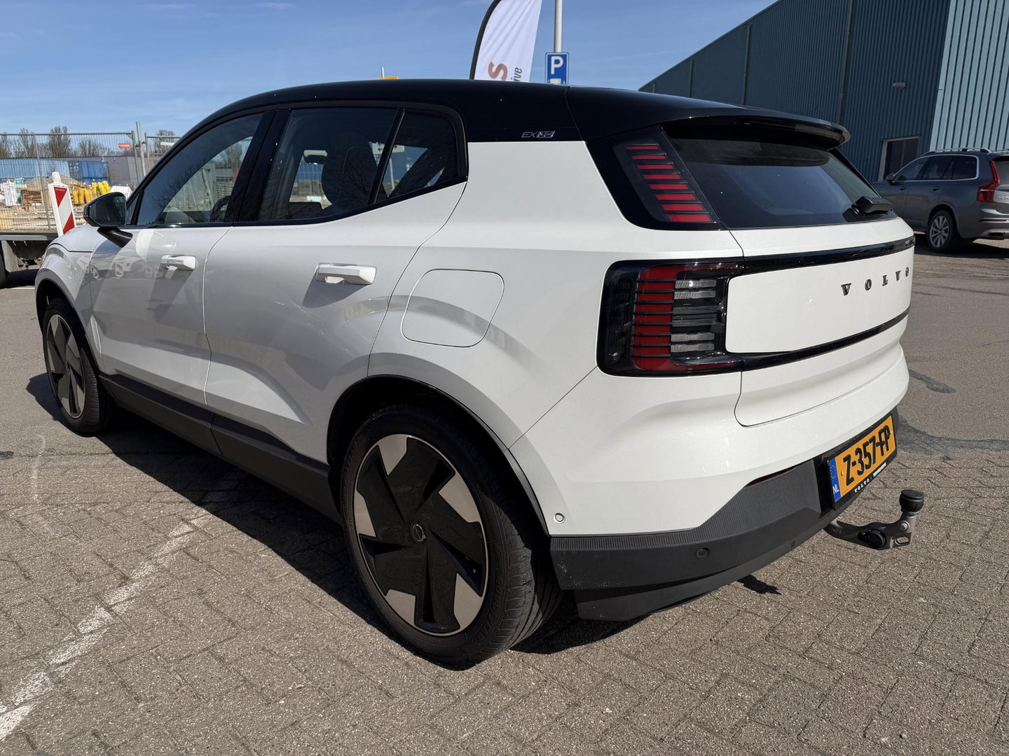 Volvo EX30 Twin Motor Performance Ultra 69 kWh trekhaak