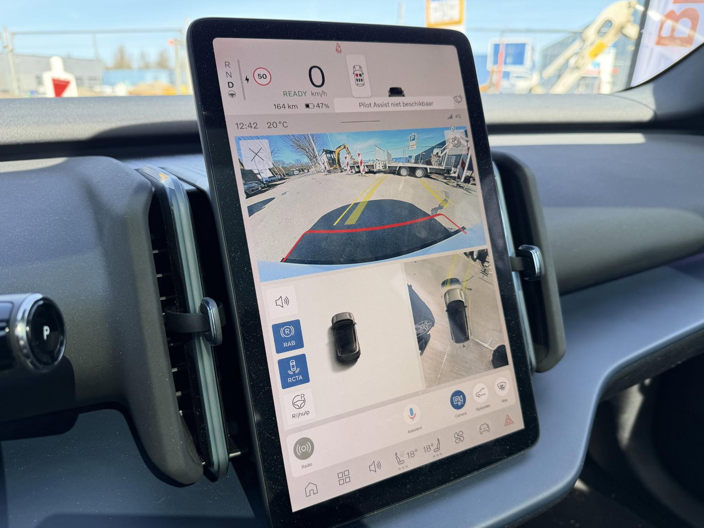 Volvo EX30 Twin Motor Performance Ultra 69 kWh trekhaak