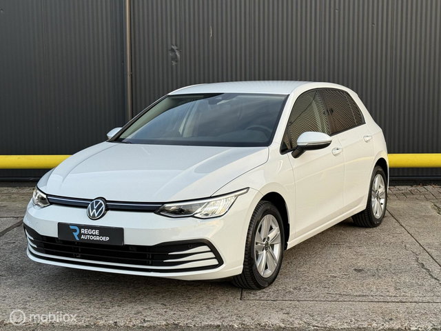 Volkswagen Golf - 1.0 eTSI Life Business BTW | AUTOMAAT |